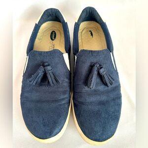 Dr. Scholls, navy blue memory foam cool fit loafers slip on sneakers
